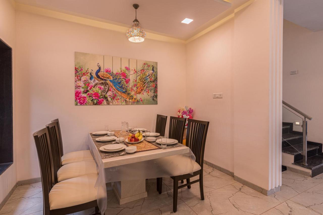 Saffronstays Aster, Plunge Pool Villa With Garden, Lonavala Bagian luar foto