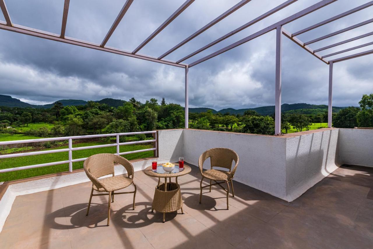 Saffronstays Aster, Plunge Pool Villa With Garden, Lonavala Bagian luar foto