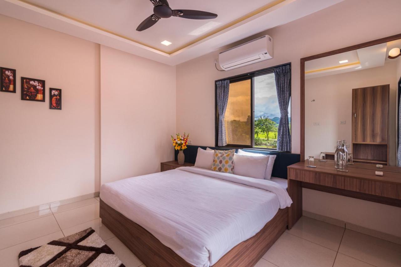 Saffronstays Aster, Plunge Pool Villa With Garden, Lonavala Bagian luar foto