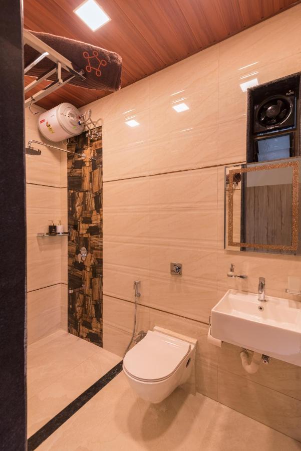 Saffronstays Aster, Plunge Pool Villa With Garden, Lonavala Bagian luar foto